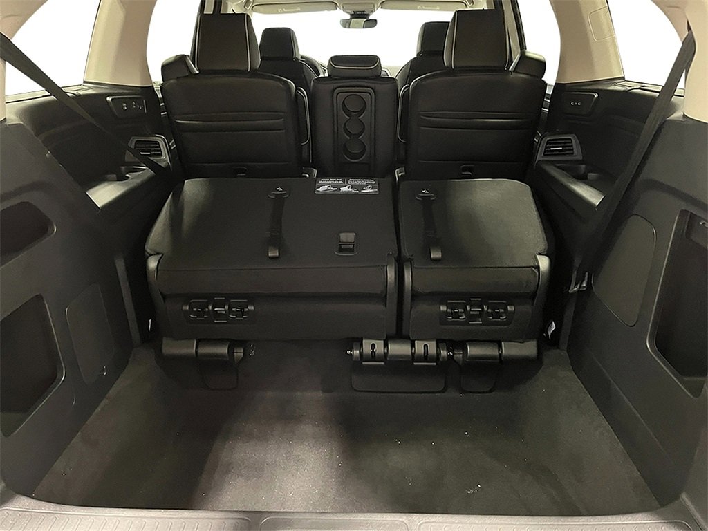 New 2026 Honda Odyssey Touring image 25