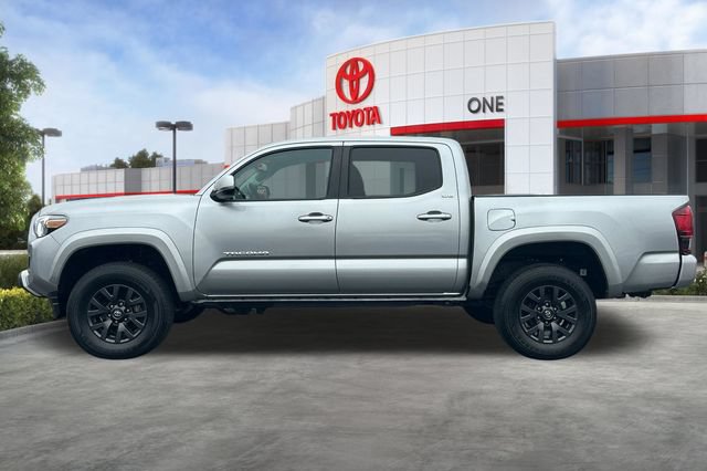 Certified 2023 Toyota Tacoma SR5 w/ Technology Package AWD/4WD image 9
