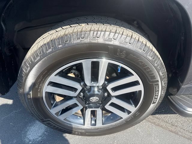 Used 2020 Toyota 4Runner Limited AWD/4WD image 15