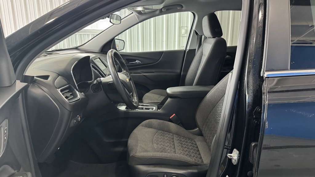 Used 2023 Chevrolet Equinox LT image 10