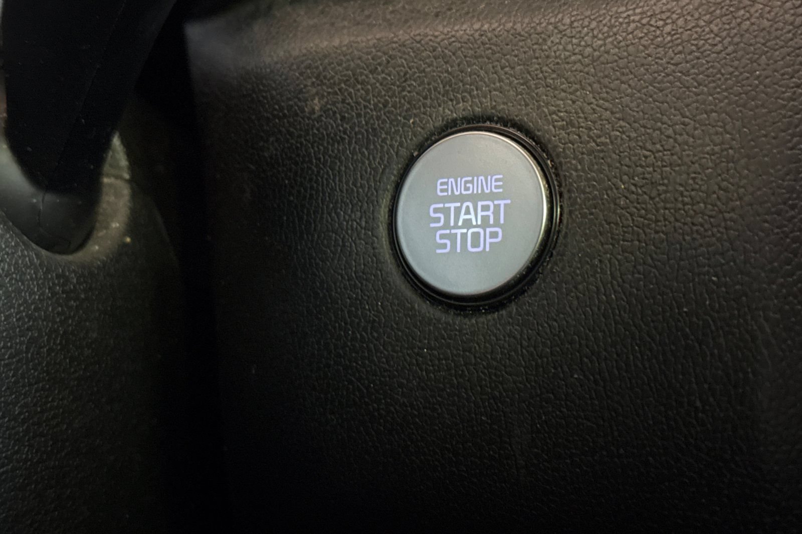 Used 2022 Kia Sorento S FWD image 31