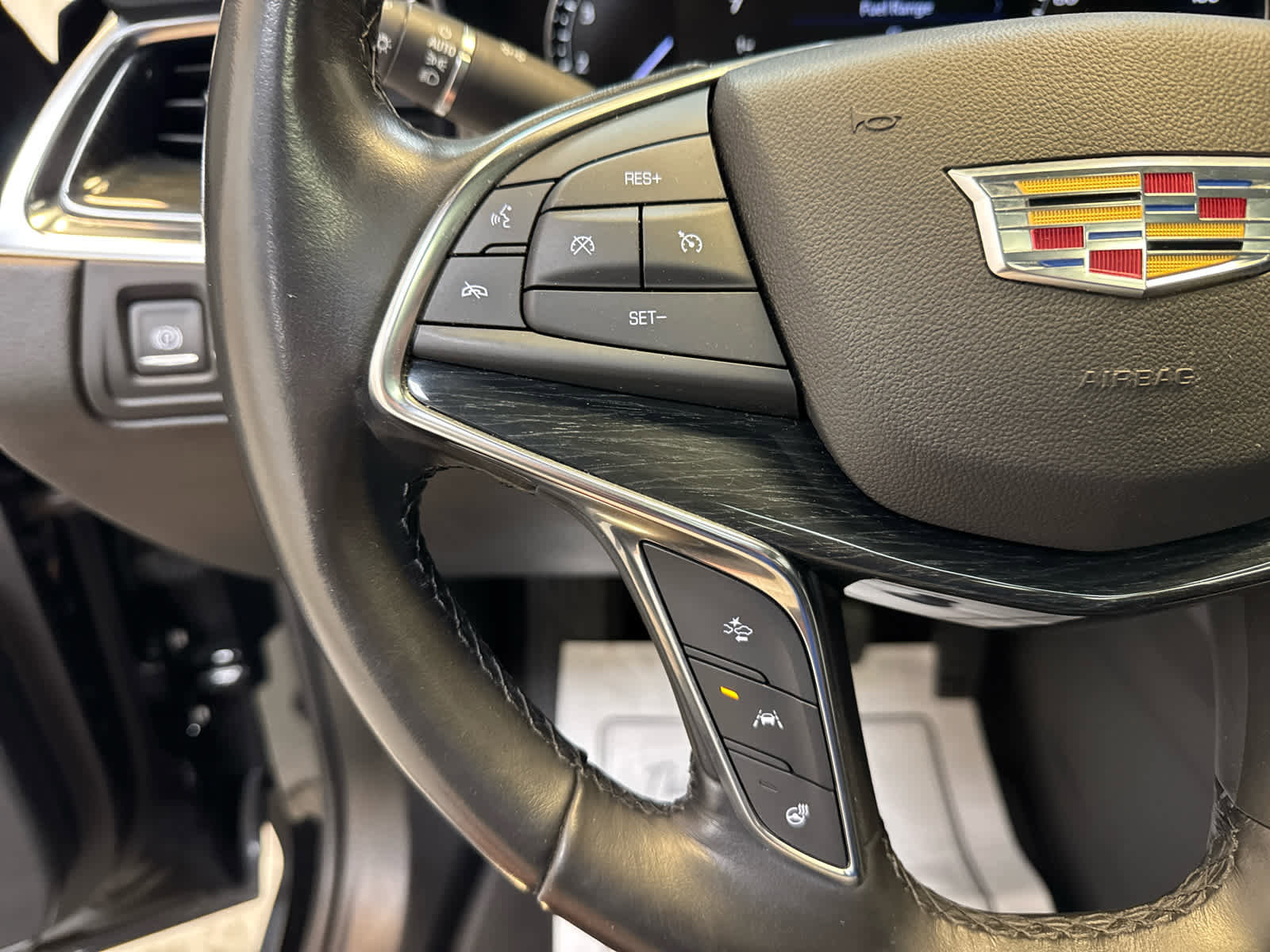 Used 2020 Cadillac XT5 Premium Luxury image 21