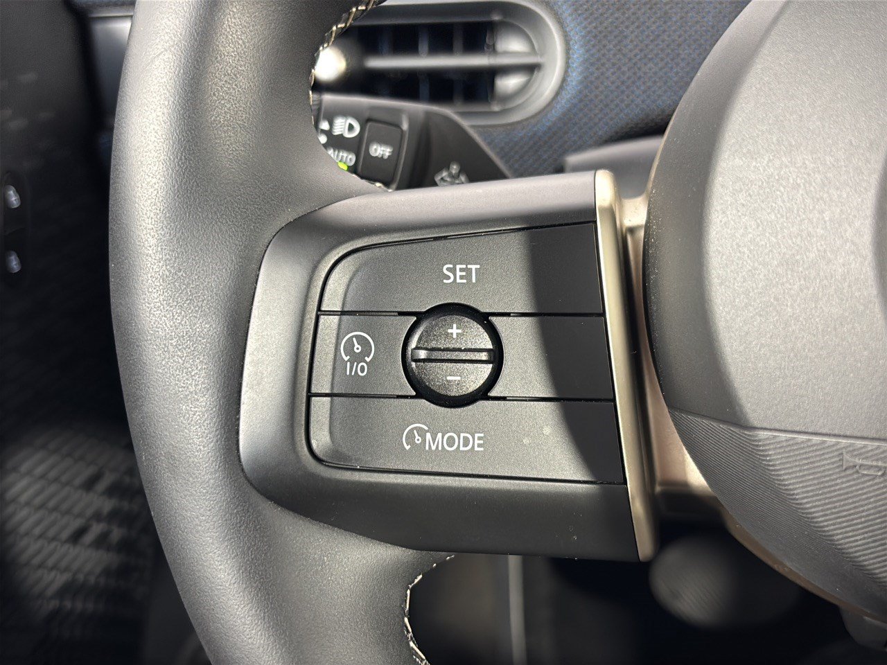 Certified 2025 MINI Cooper S FWD image 18