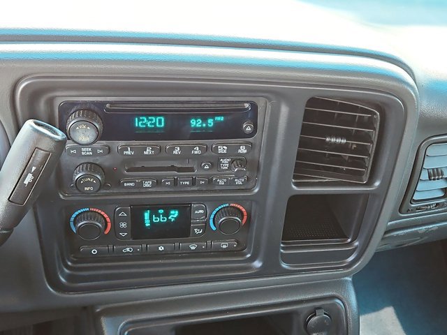 Used 2005 Chevrolet Silverado 1500 LS w/ Safe And Sound Package RWD image 12