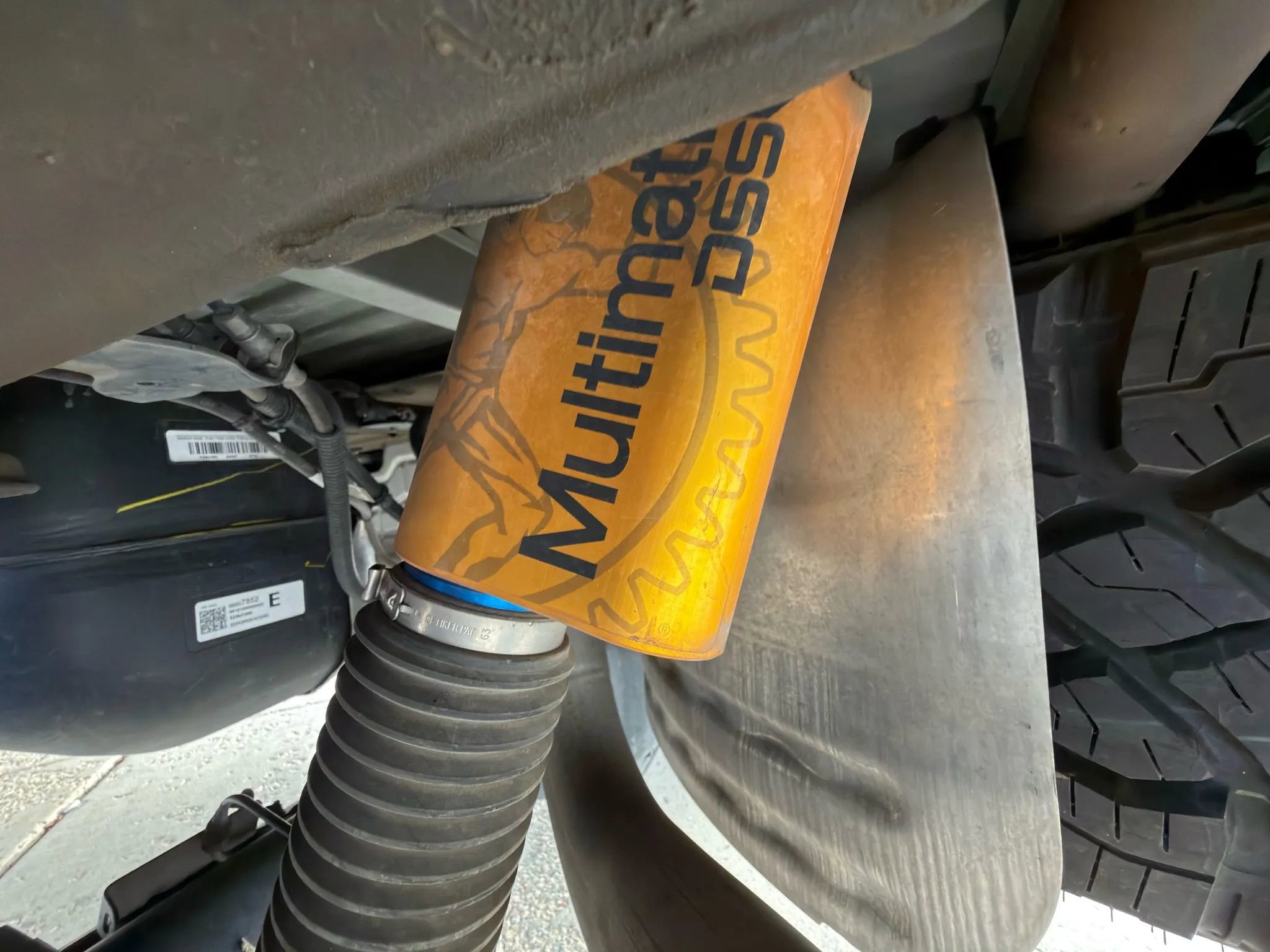 Used 2025 Chevrolet Silverado 1500 ZR2 w/ Technology Package image 2