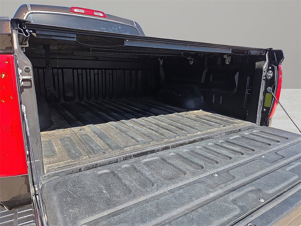 Used 2018 Toyota Tundra SR5 image 8