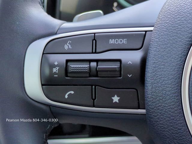 Used 2025 Kia Sportage EX image 26