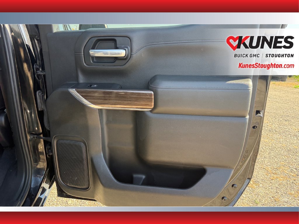 Used 2019 Chevrolet Silverado 1500 RST AWD/4WD image 34