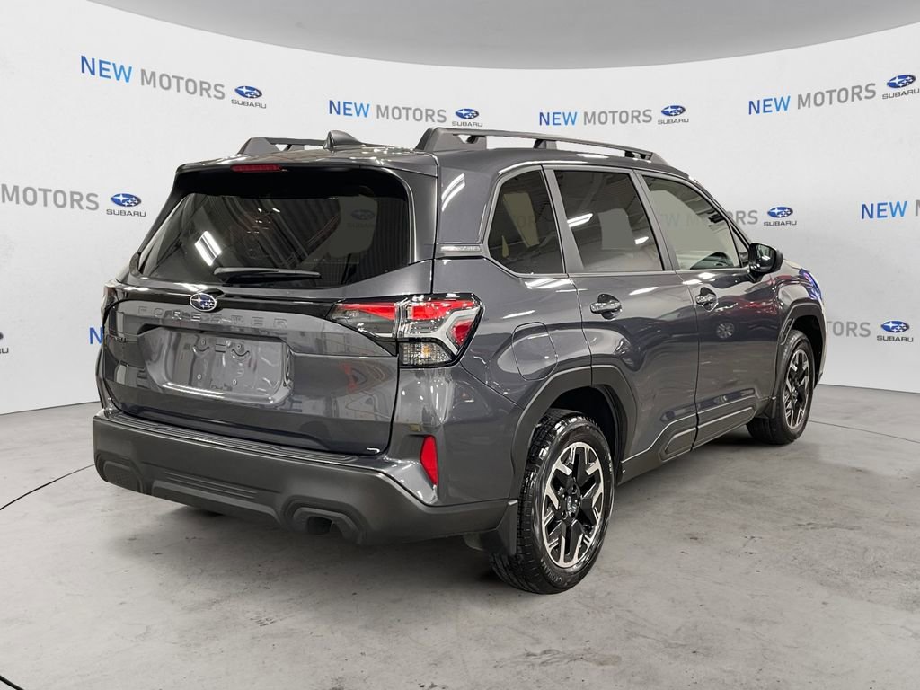 Certified 2025 Subaru Forester Premium image 7