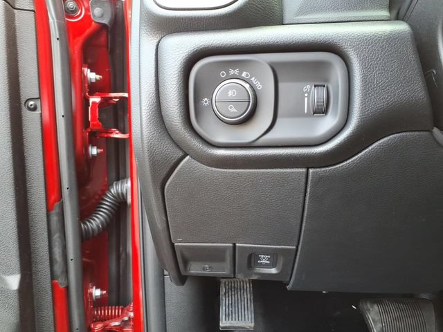 New 2026 RAM 3500 Tradesman AWD/4WD image 16