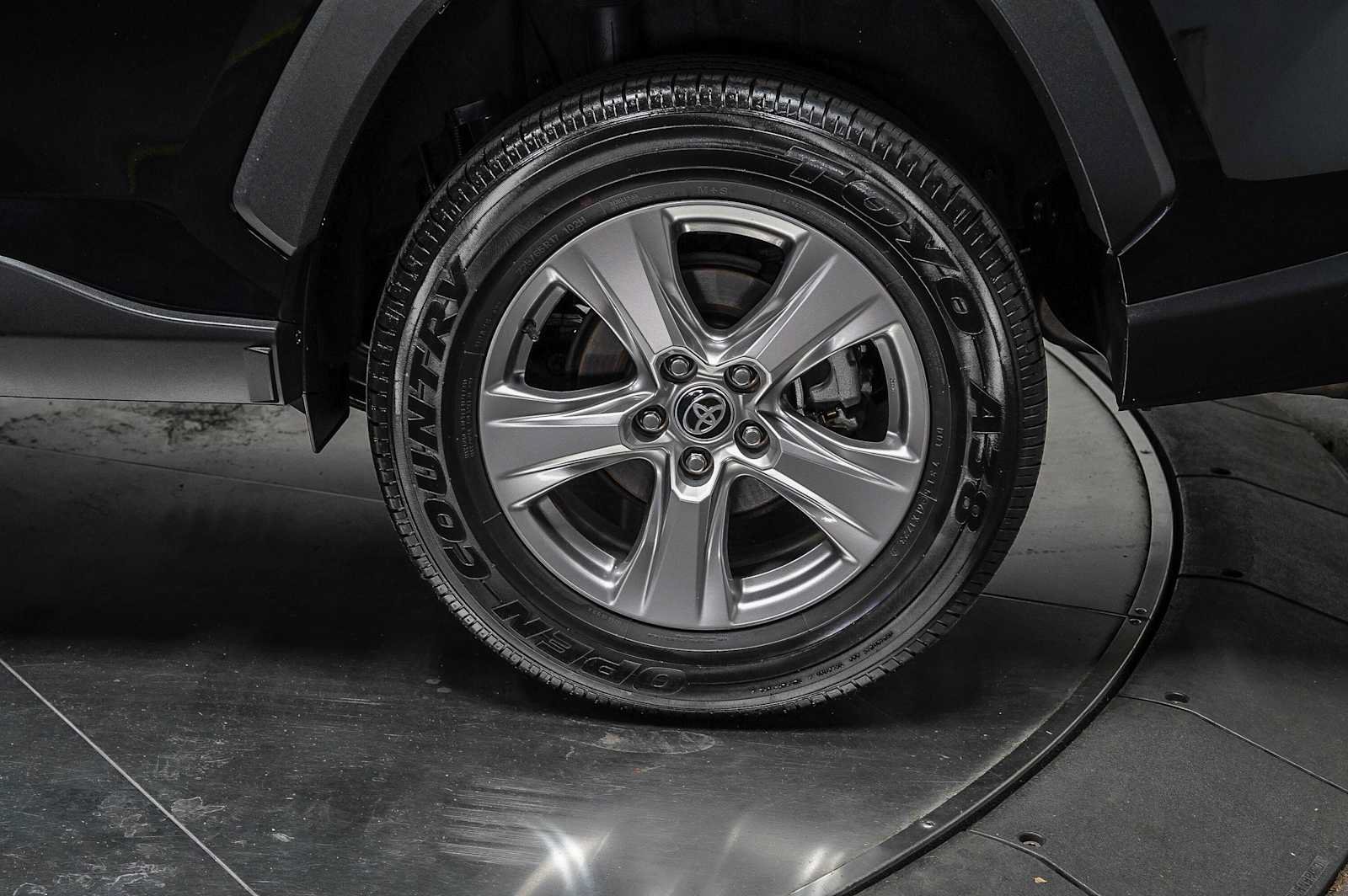 Certified 2023 Toyota RAV4 XLE w/ Convenience Package FWD image 11