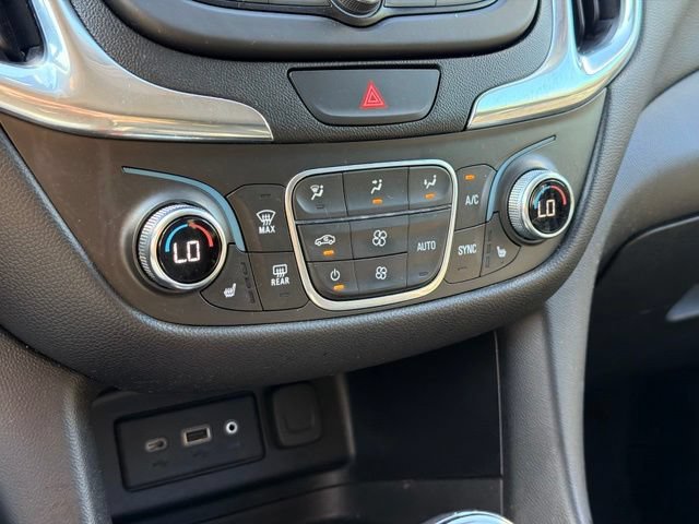 Used 2020 Chevrolet Equinox LT w/ Driver Convenience Package FWD image 16