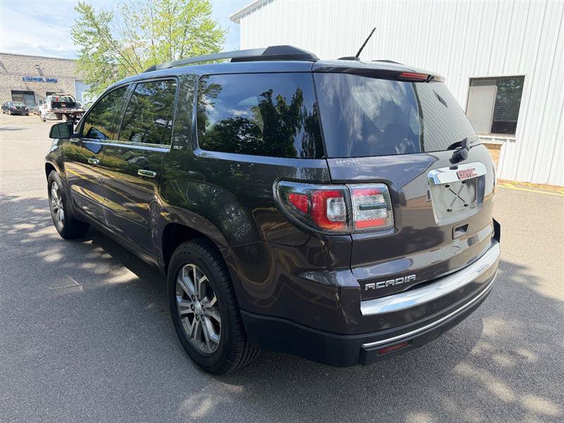 Used 2016 GMC Acadia SLT AWD/4WD image 4