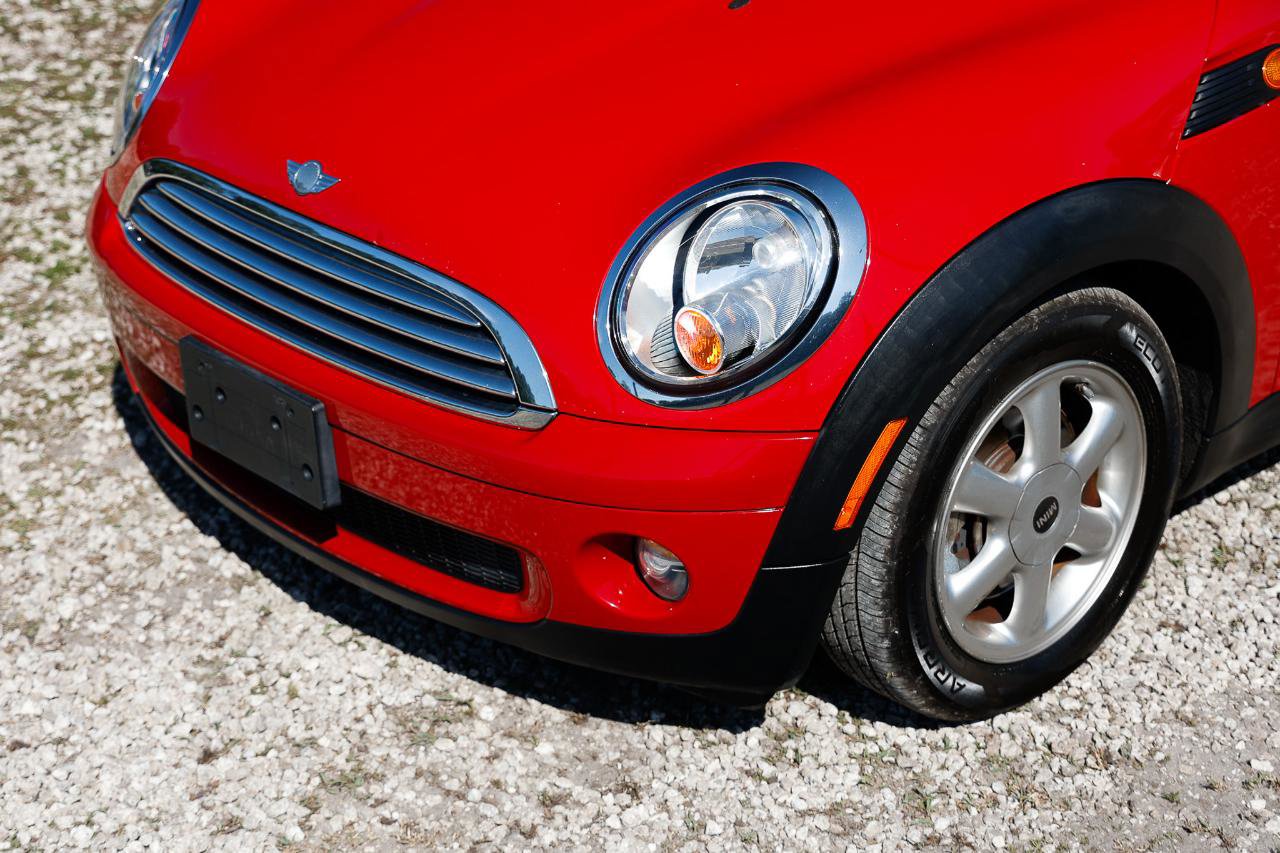 Used 2008 MINI Cooper Hardtop FWD image 25