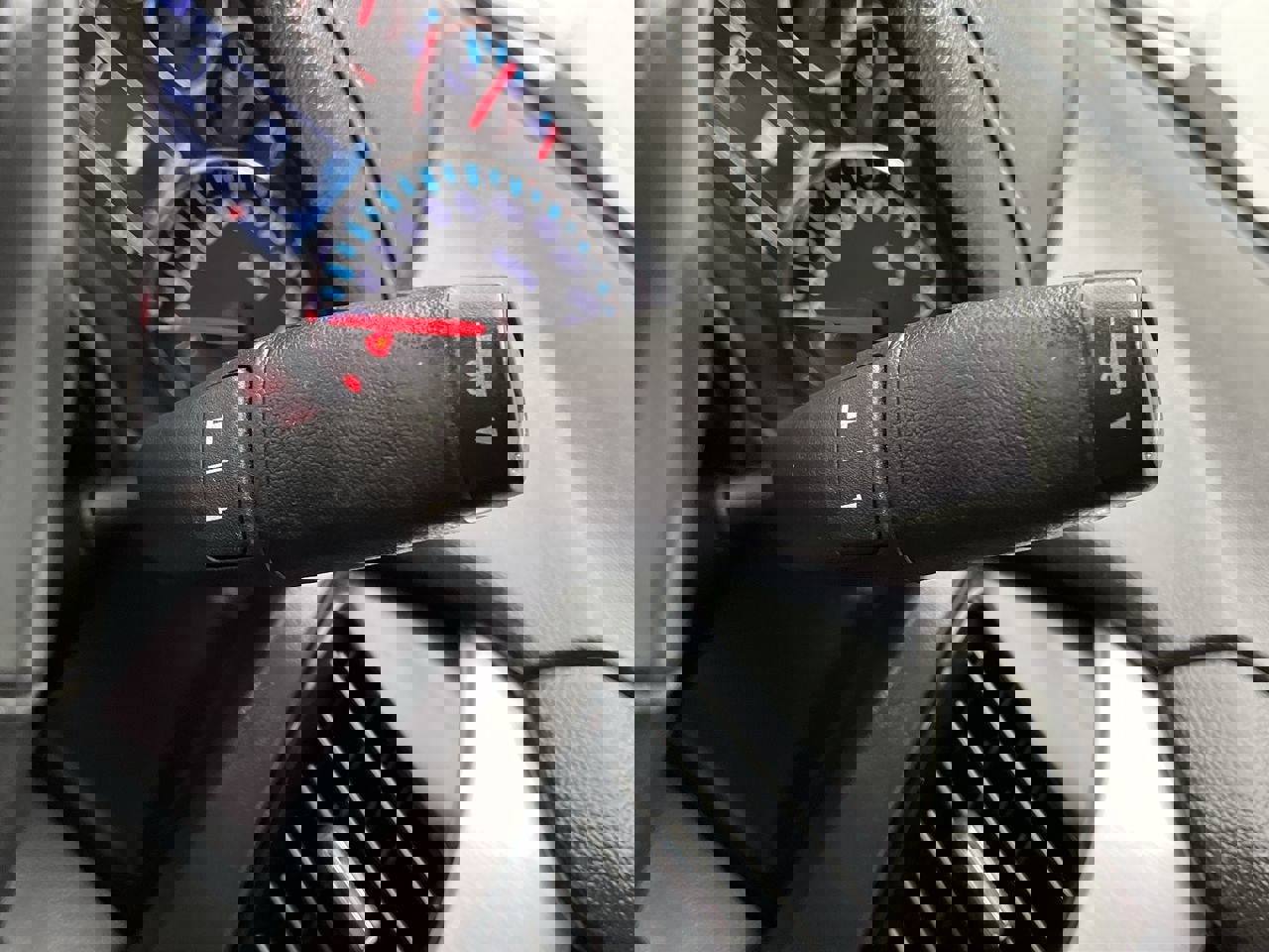 Used 2020 GMC Yukon XL SLT w/ Premium Edition image 27