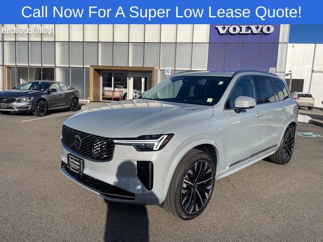 Used 2026 Volvo XC90 B6 Plus w/ Protection Package Premier image 1