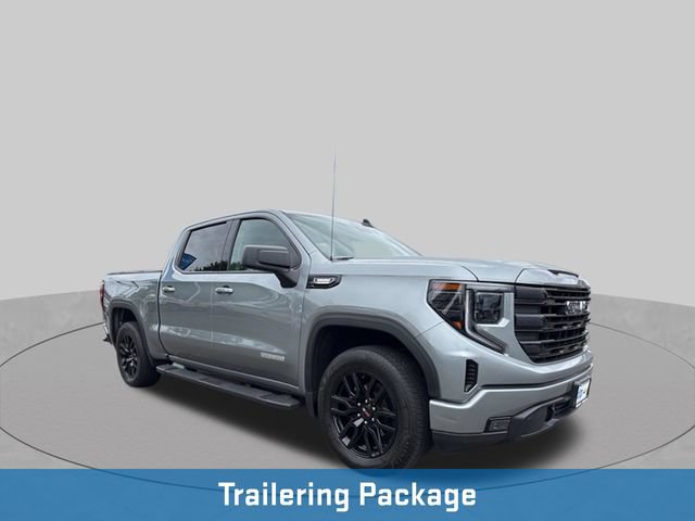 Used 2024 GMC Sierra 1500 Elevation w/ LPO, Elevation Black Package AWD/4WD image 10