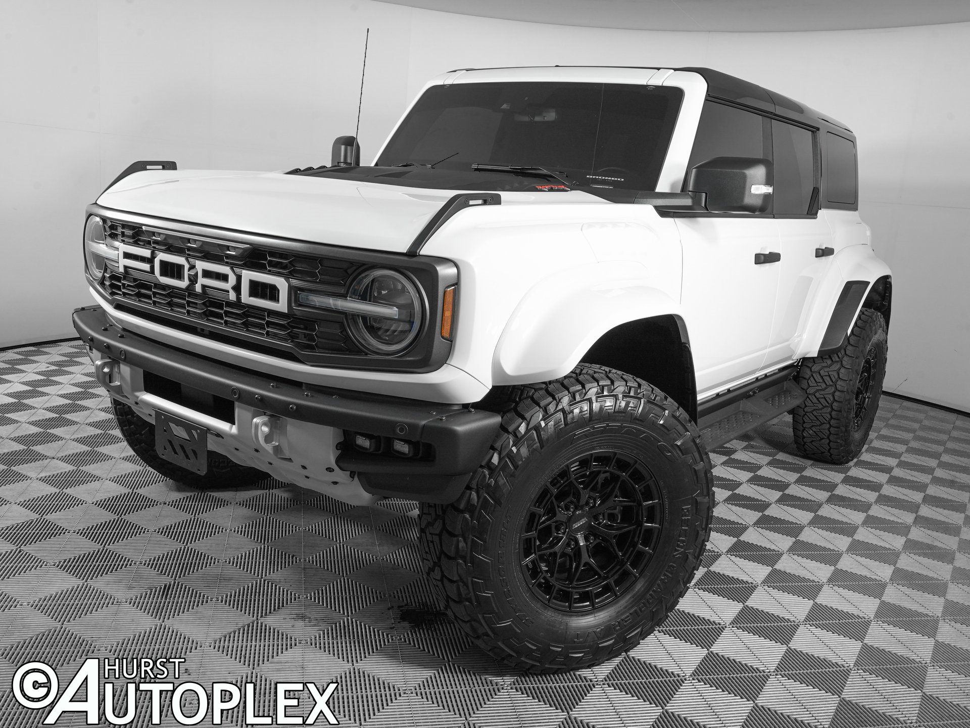 Used 2024 Ford Bronco Raptor w/ Interior Carbon Fiber Pack 6