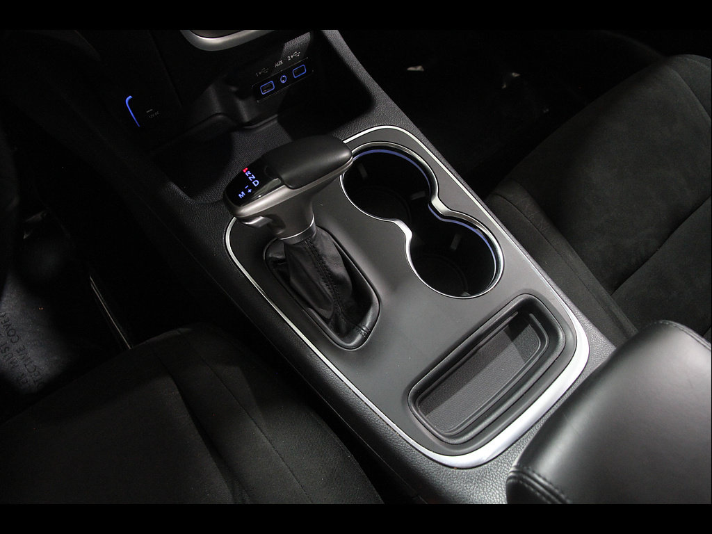 Used 2020 Dodge Durango SXT AWD/4WD image 17