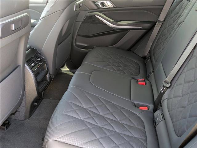 New 2026 BMW X5 xDrive40i w/ M Sport Package AWD/4WD image 17