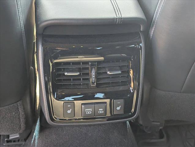 Used 2021 Toyota Avalon Touring w/ Advanced Safety Package FWD image 16