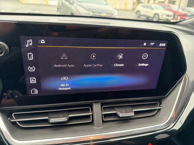 Certified 2024 Chevrolet Trax RS w/ Driver Confidence Package FWD image 18