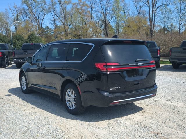 New 2026 Chrysler Pacifica Select FWD image 3
