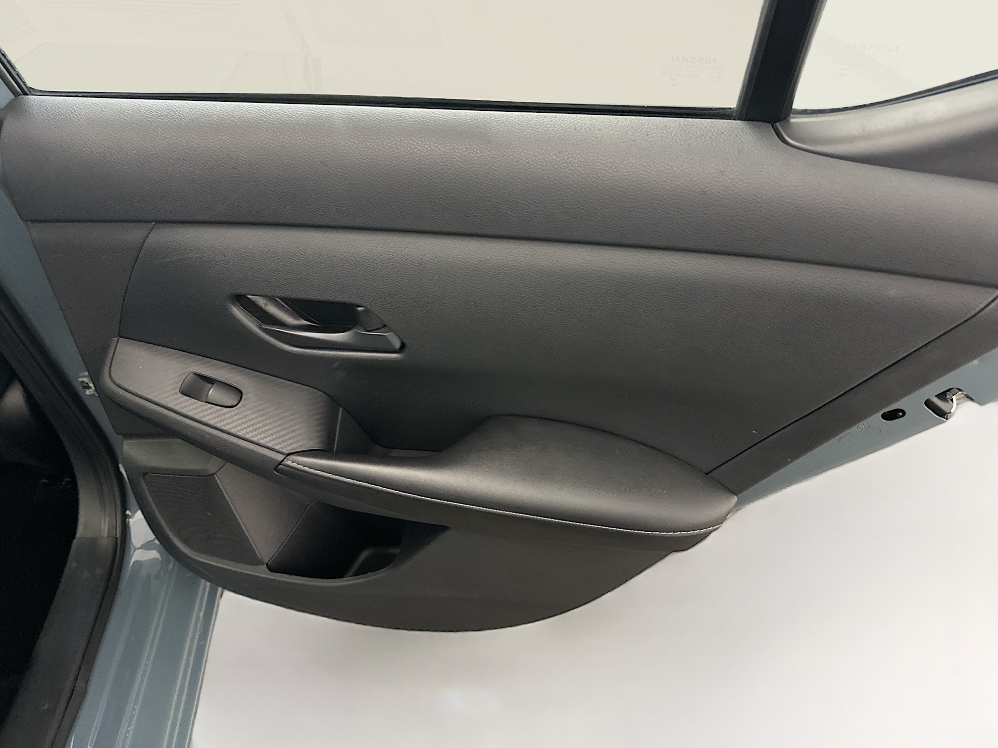 Used 2024 Nissan Sentra SV FWD image 30