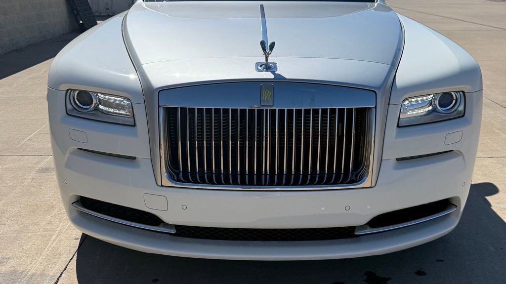 Used 2016 Rolls-Royce Wraith image 14