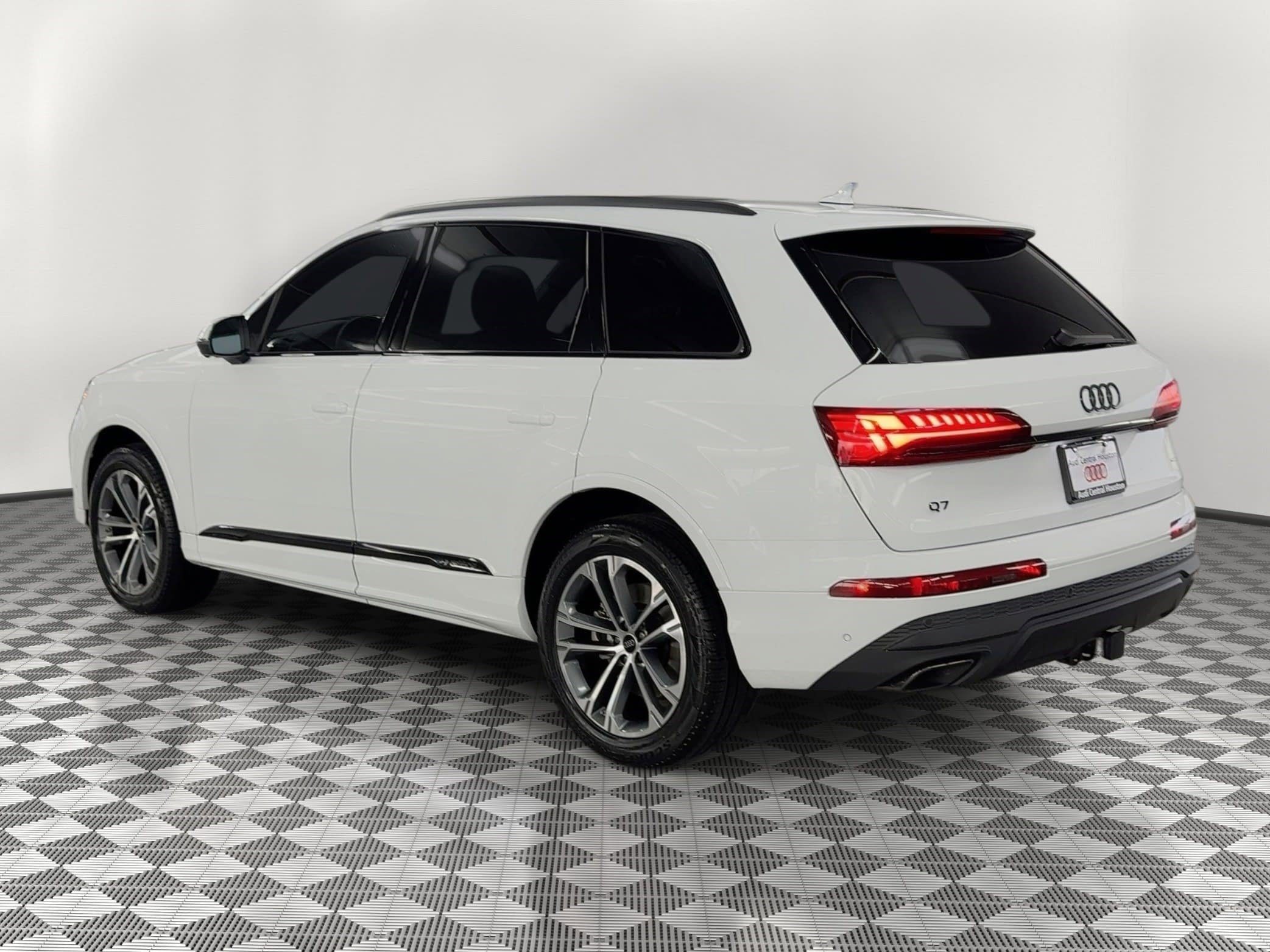 New 2026 Audi Q7 3.0T Premium AWD/4WD image 3