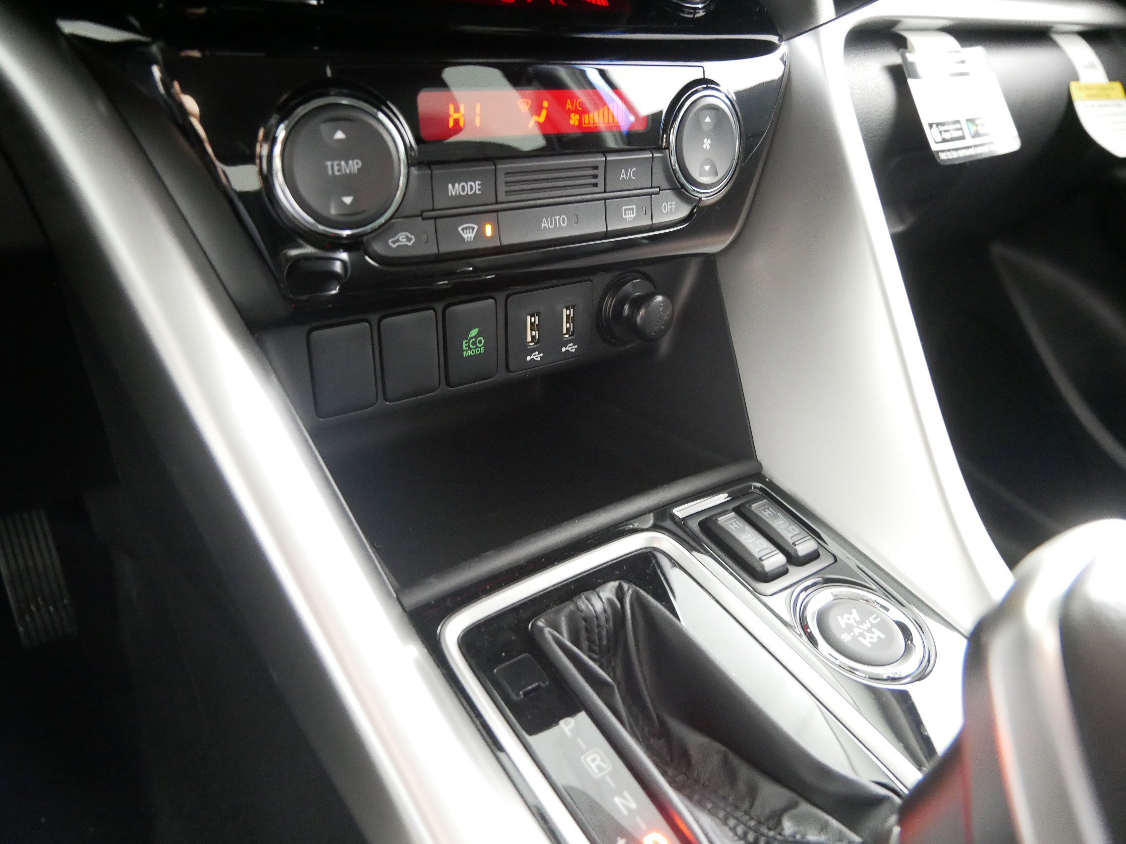 New 2026 Mitsubishi Eclipse Cross LE image 7