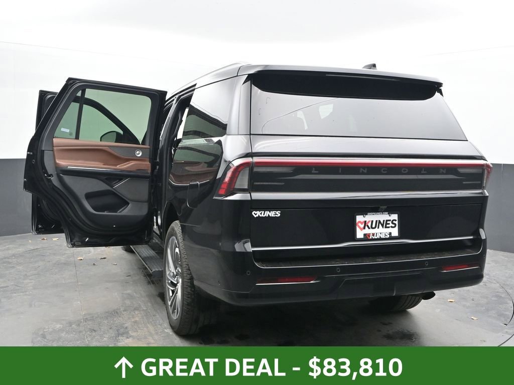 Used 2025 Lincoln Navigator Reserve AWD/4WD image 61