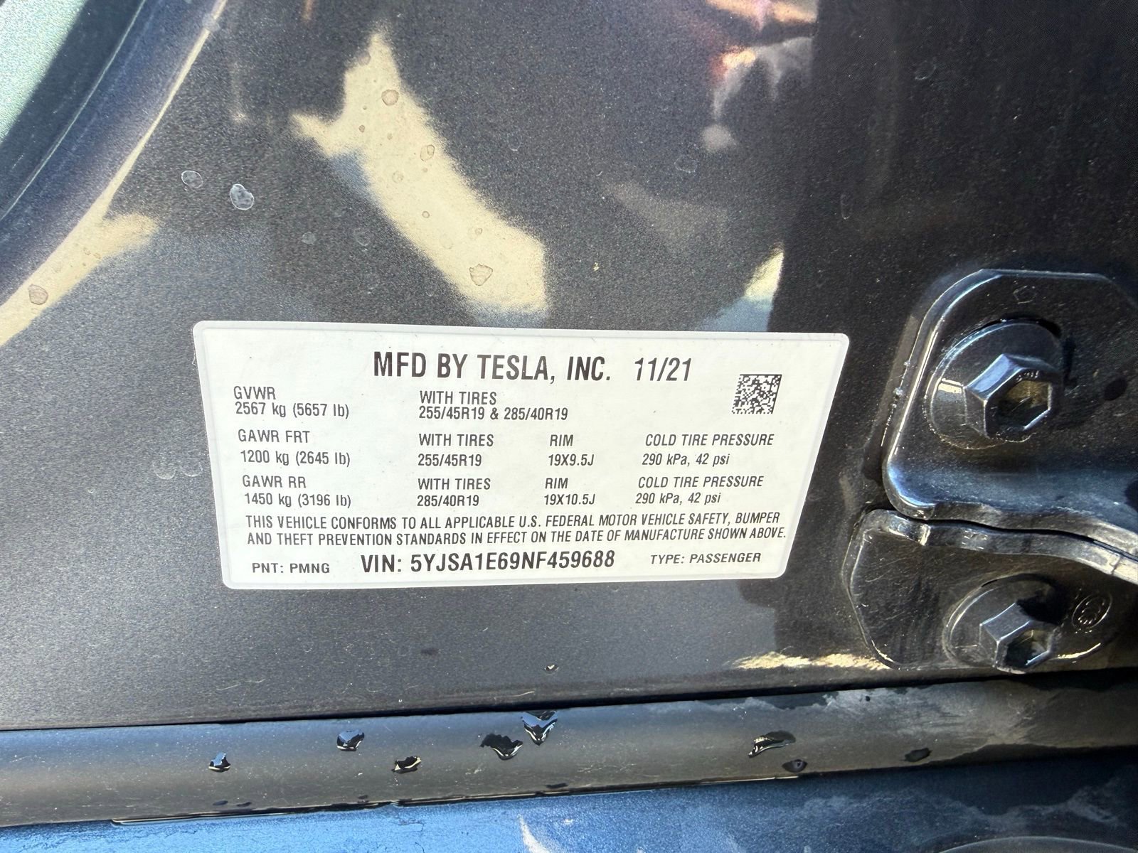 Used 2022 Tesla Model S Plaid image 11