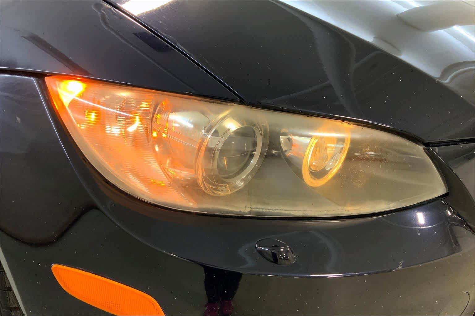 Used 2010 BMW M3 Convertible RWD image 27