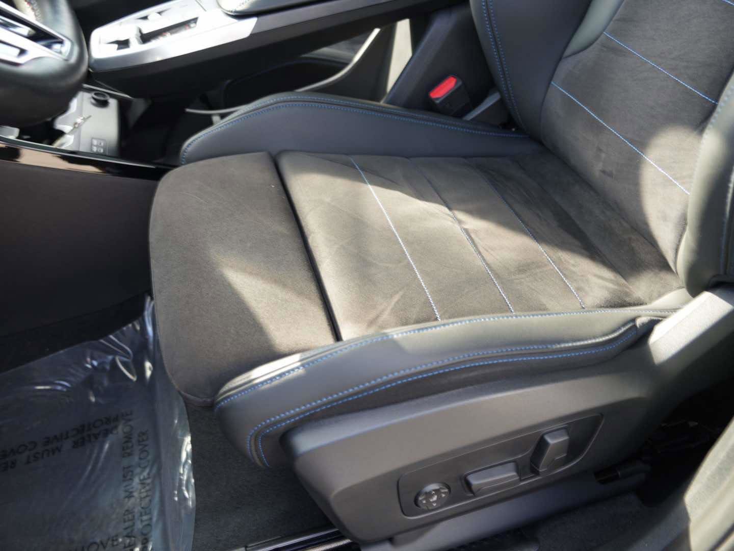 Used 2024 BMW X2 M35i w/ Premium Package image 10