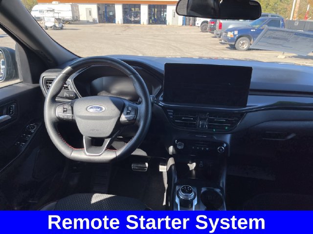 Used 2024 Ford Escape ST-Line w/ Tech Pack #1 AWD/4WD image 12