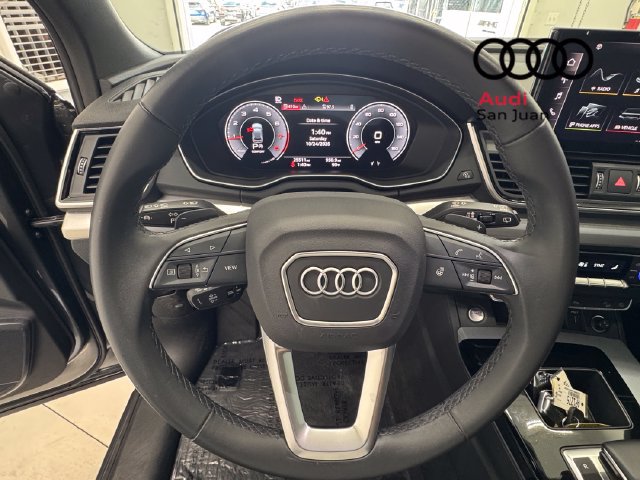 Used 2024 Audi Q5 2.0T Premium w/ Summer of Audi Package AWD/4WD image 22