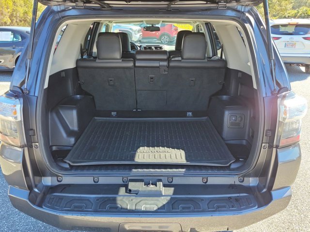Used 2016 Toyota 4Runner SR5 Premium image 19