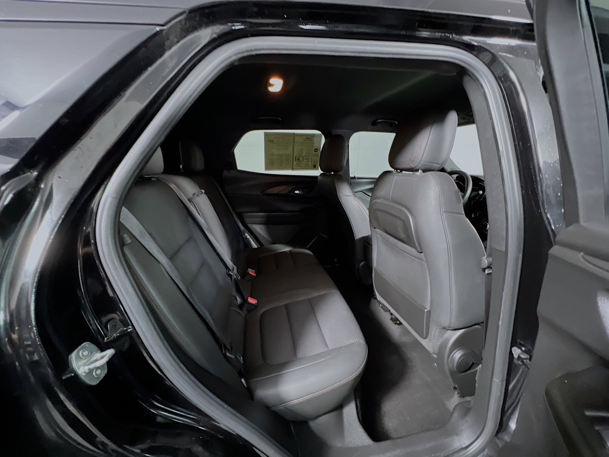 Used 2021 Chevrolet TrailBlazer RS image 33