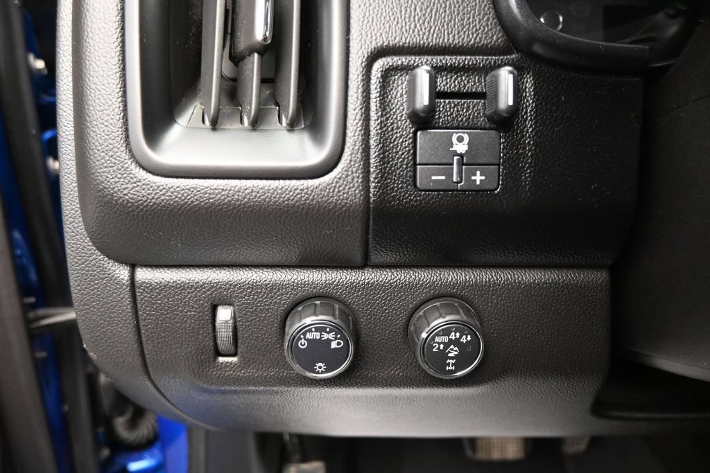 Used 2018 Chevrolet Colorado ZR2 AWD/4WD image 12