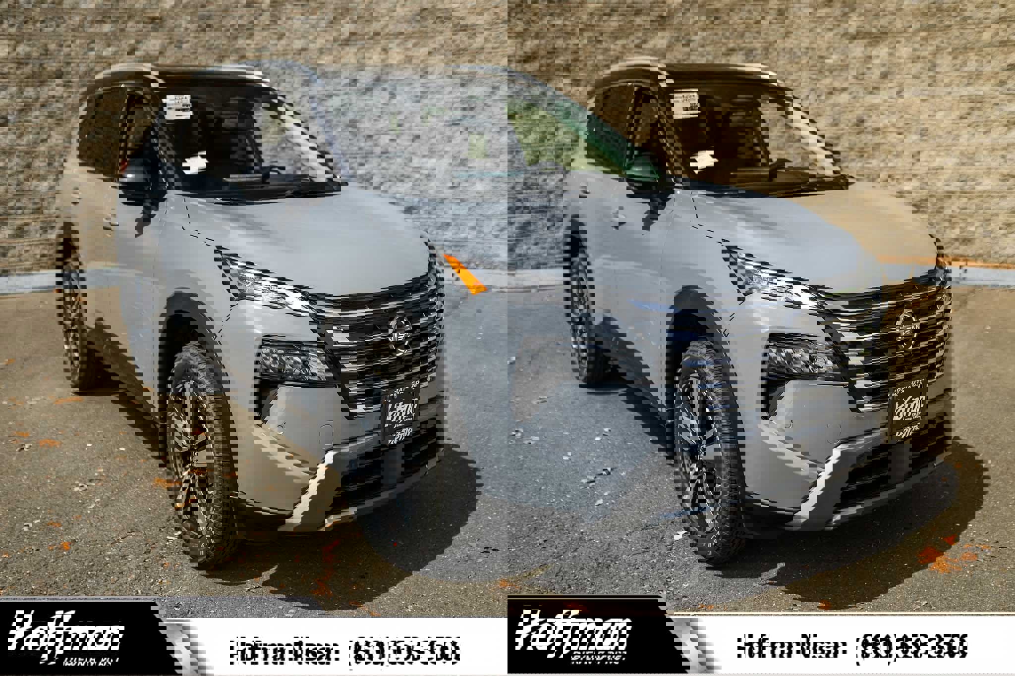 New 2025 Nissan Rogue SL w/ Tech Package image 1