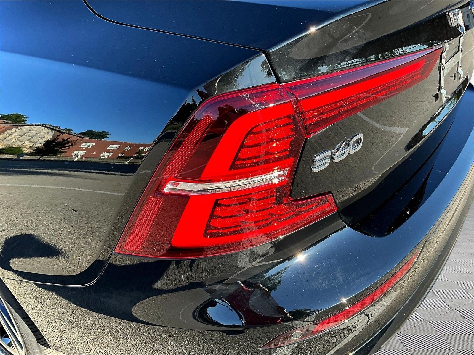 Used 2023 Volvo S60 B5 Plus w/ Climate Package AWD/4WD image 23