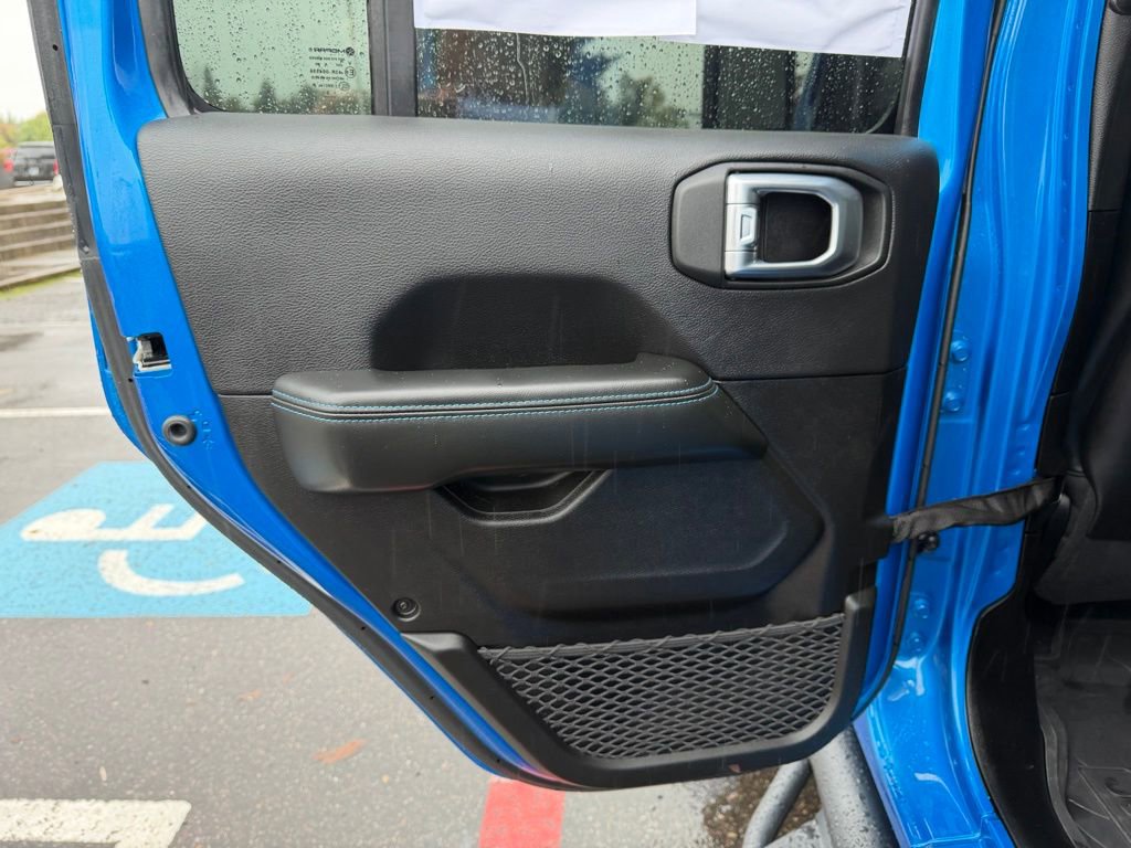 Used 2024 Jeep Wrangler Unlimited Rubicon 4xe image 29