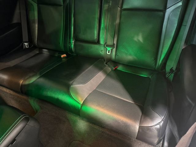 Used 2015 Dodge Challenger R/T Plus RWD image 24