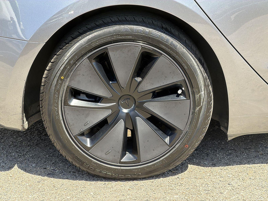 Used 2025 Tesla Model 3 Long Range RWD image 30