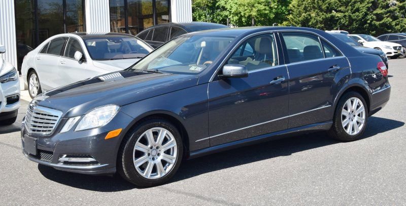 Used 2013 Mercedes-Benz E 350 4MATIC image 1