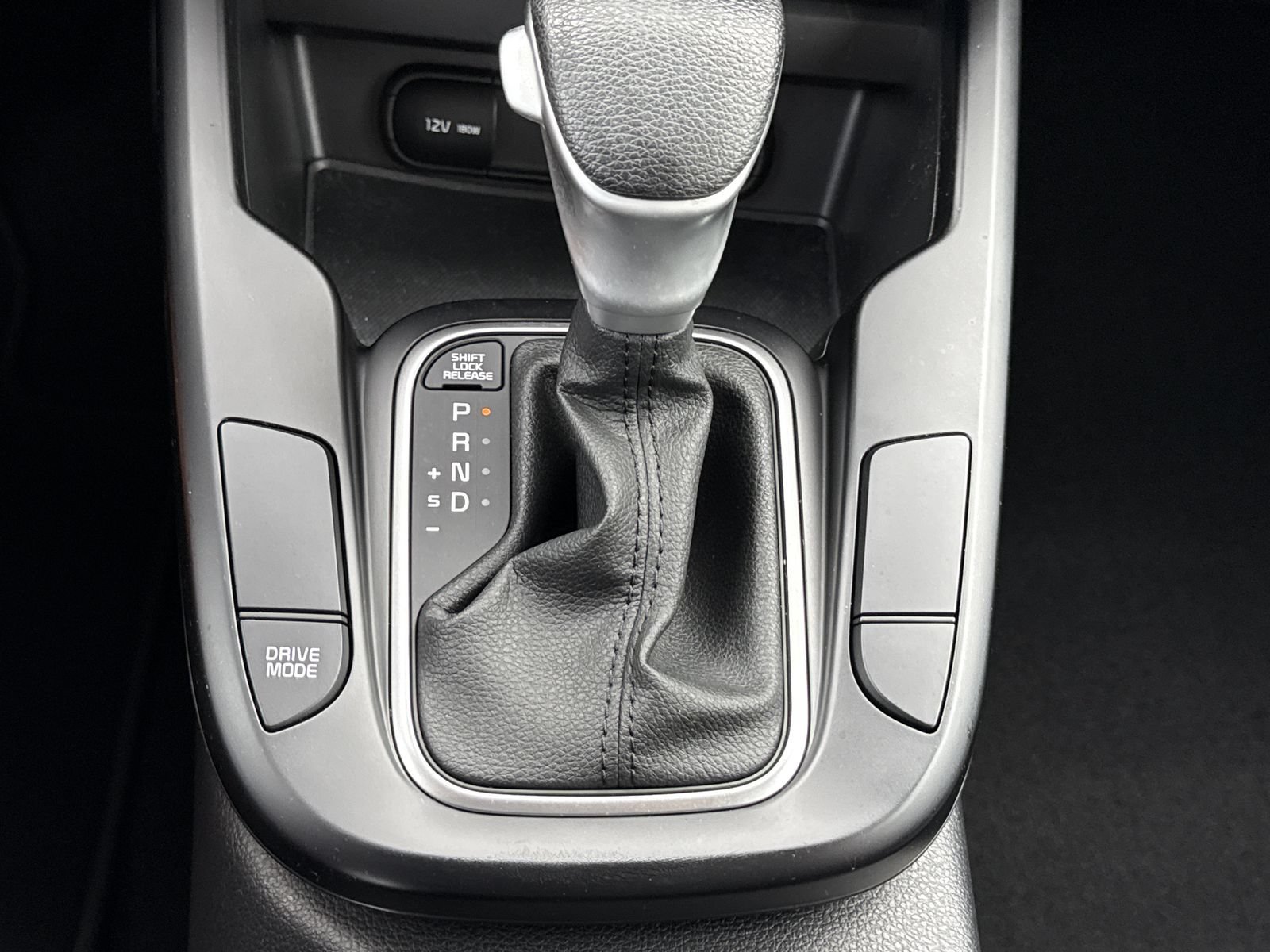 Used 2023 Kia Soul LX w/ LX Technology Package FWD image 24