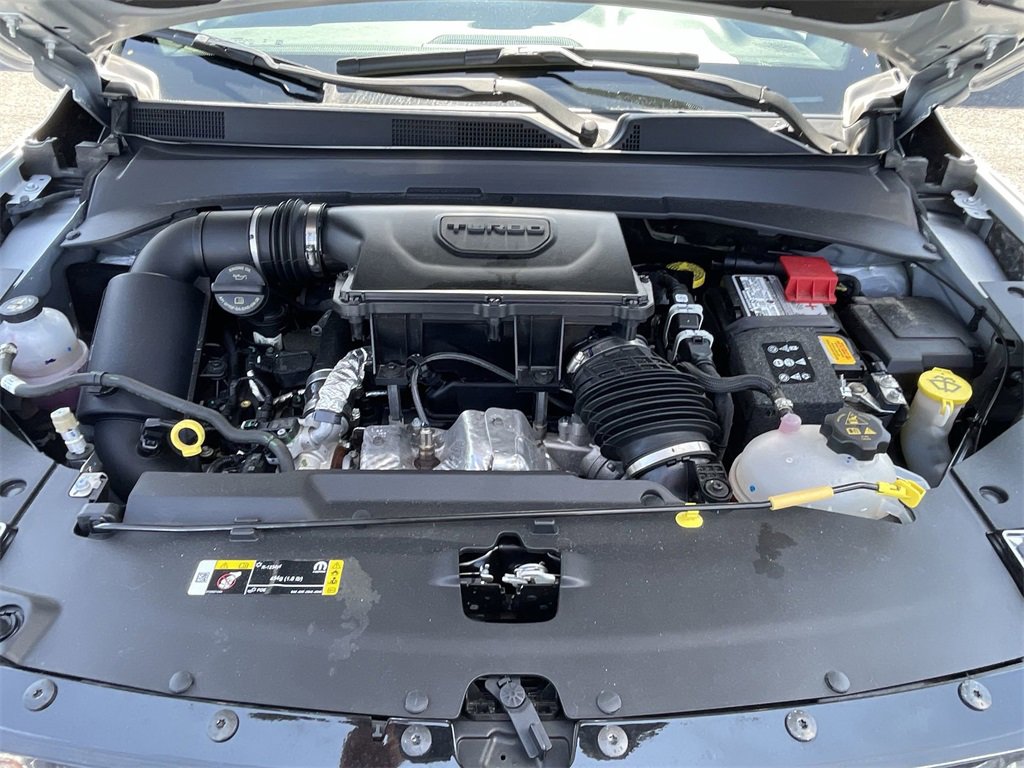 Used 2024 Jeep Compass Limited image 15