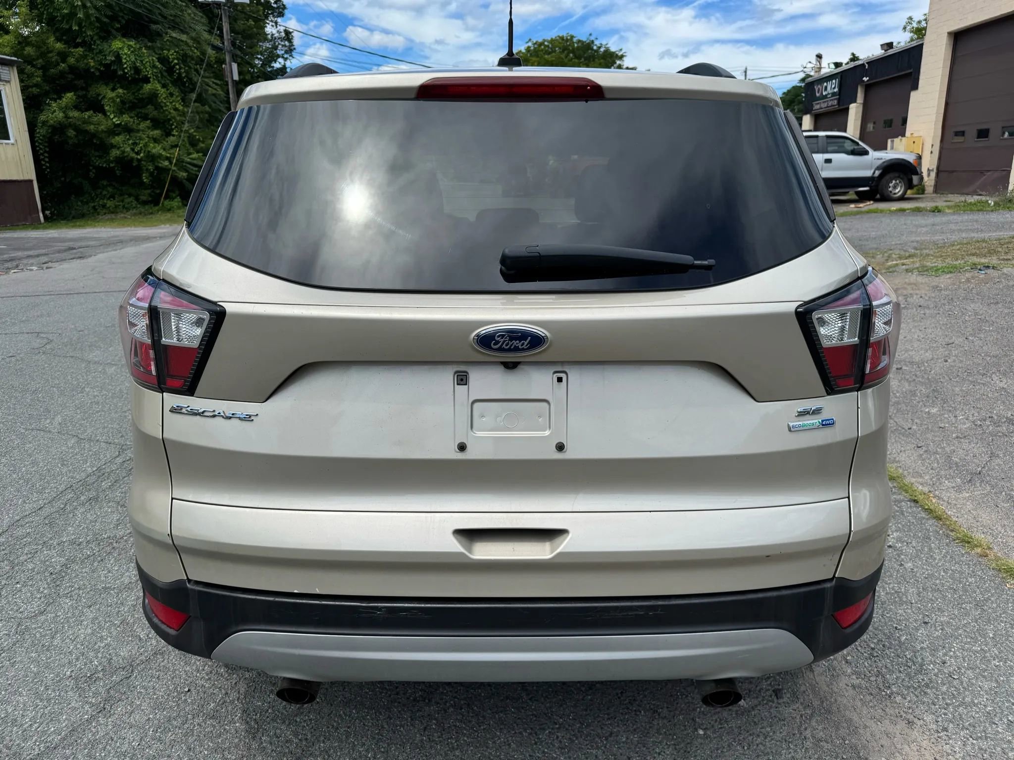 Used 2018 Ford Escape SE image 6
