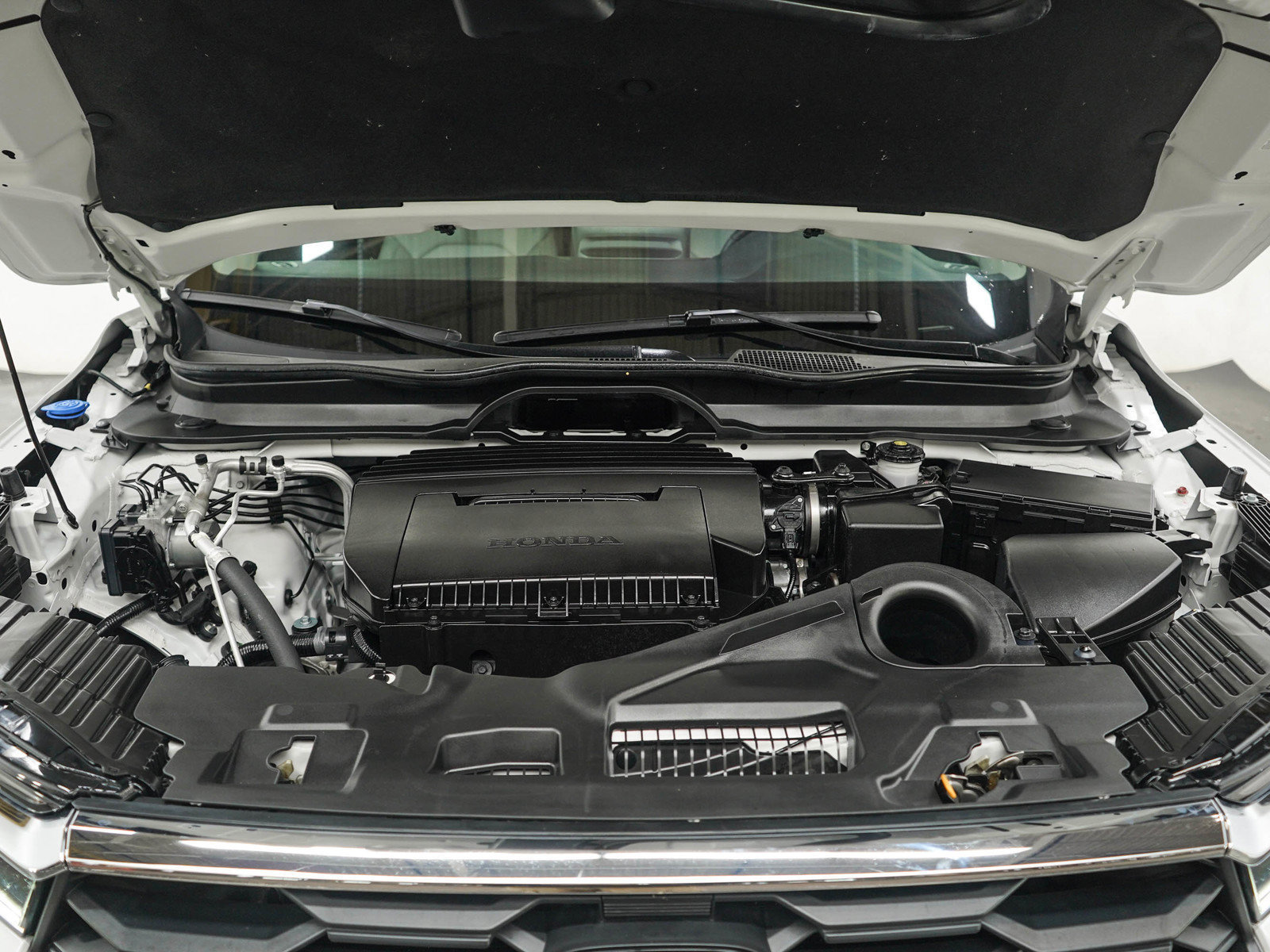Used 2025 Honda Pilot EX-L image 32